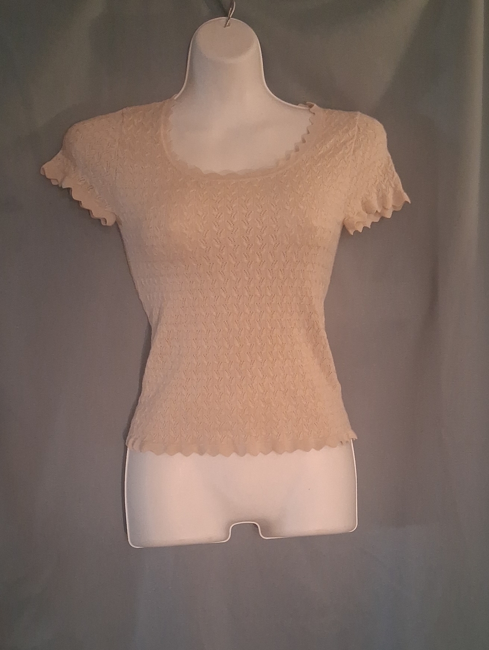 Women’s Cream Textured Short Sleeve Knit Top